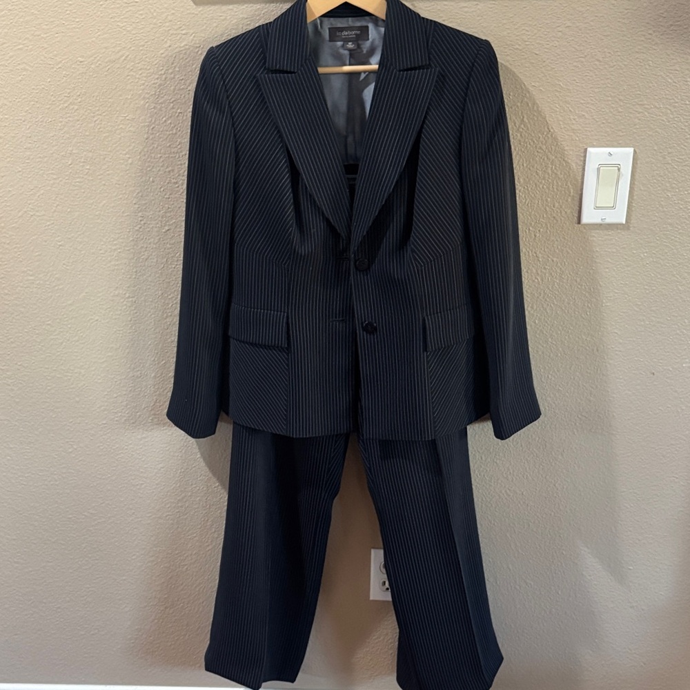 Liz Claiborne Navy Pinstripe Women's Pantsuit